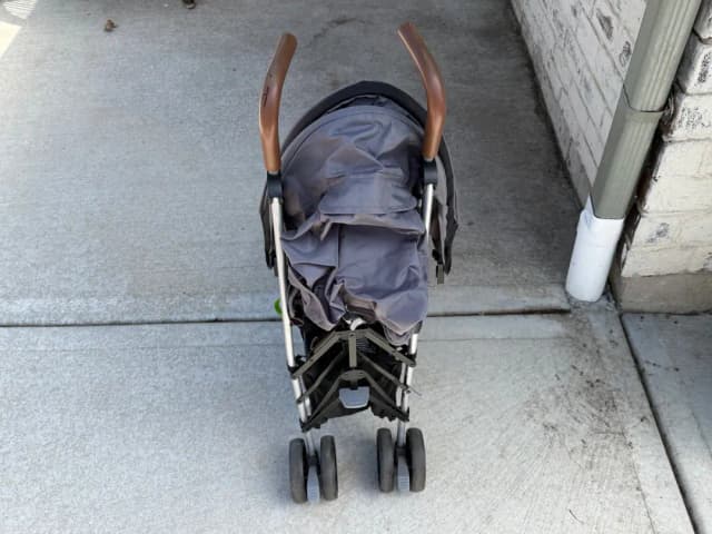 Travel Stroller (foldable)